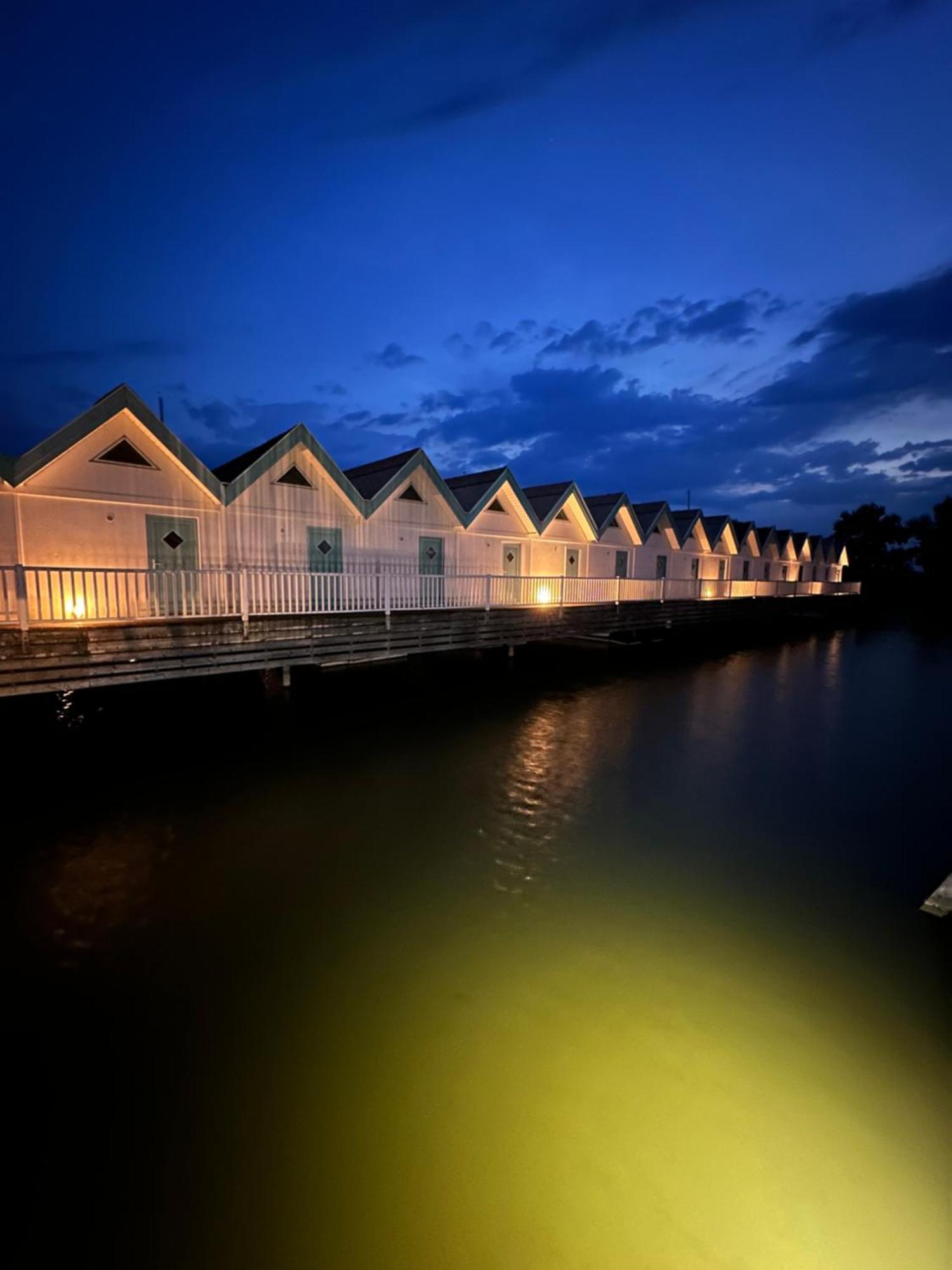 Haus Am See Neusiedl am See Exterior photo