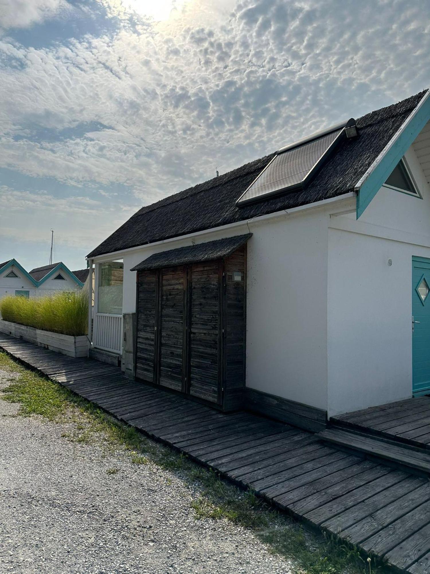Haus Am See Neusiedl am See Exterior photo